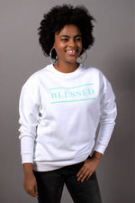 Lade das Bild in den Galerie-Viewer, Blessed Sweater Weiss
